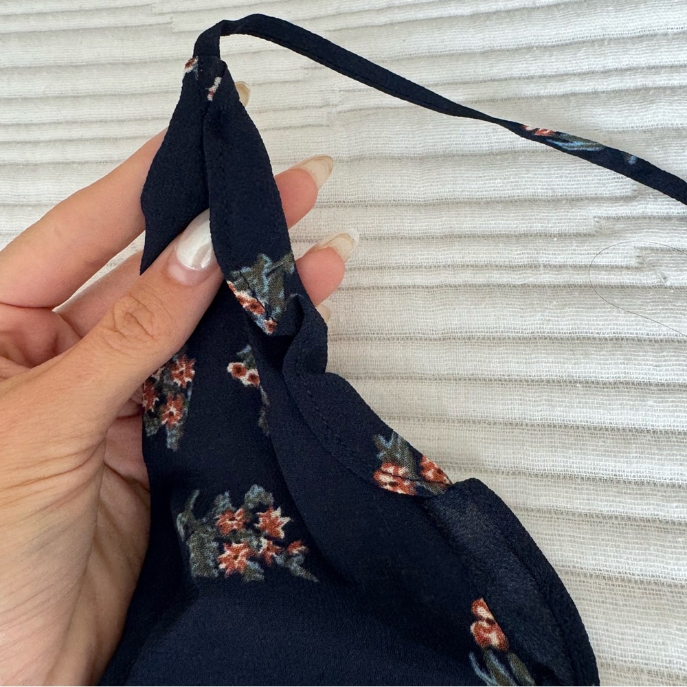Reformation Navy Blue Floral Wrap Mini Dress Ruffle V-Neck XS - Picture 3 of 6
